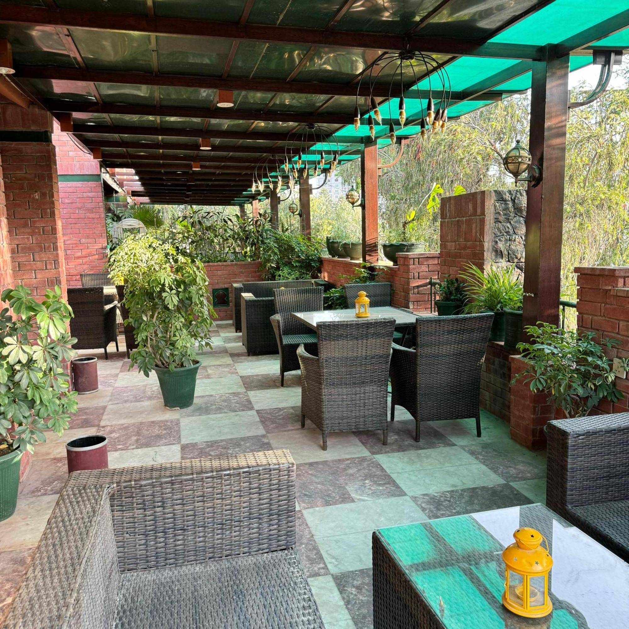 Greenlux Residency Rawalpindi Exterior photo